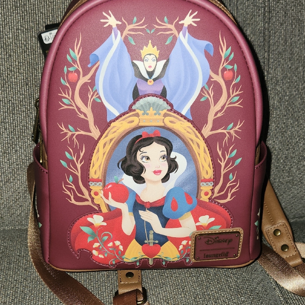 Disney Snow White Loungefly